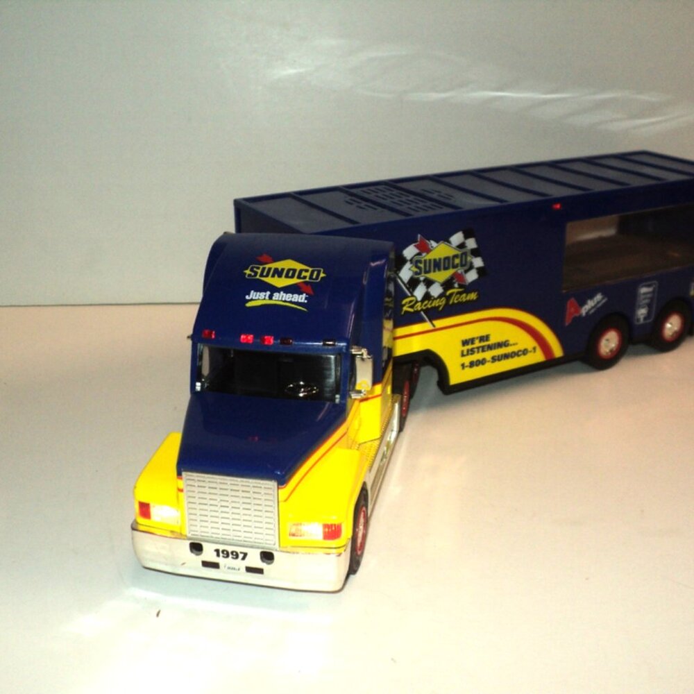 Sunoco Racing Team Toy Truck Race Transporter Ultra 94 1997 Scale 1:64 15" Long